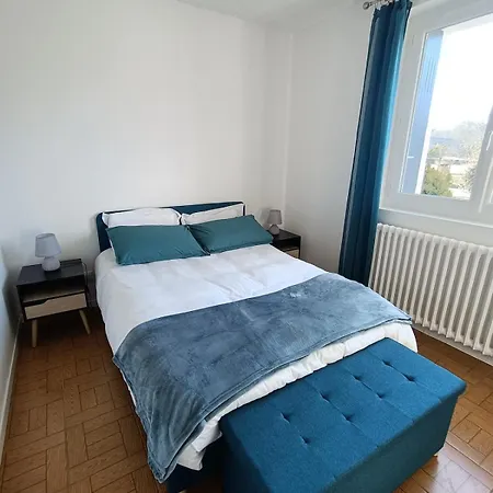 Location Des Longères * Brux